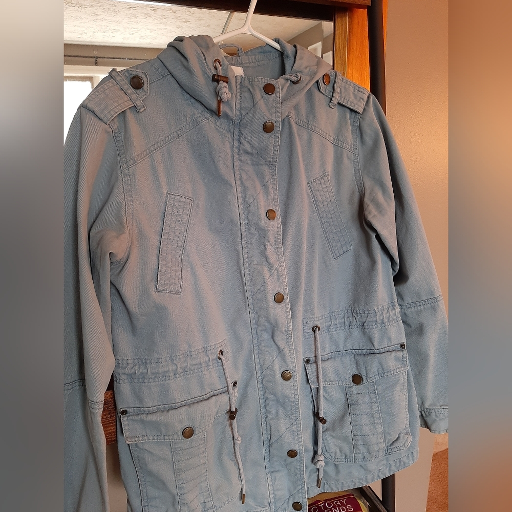 Ardene jean jacket with hood drawstring waist and front pockets